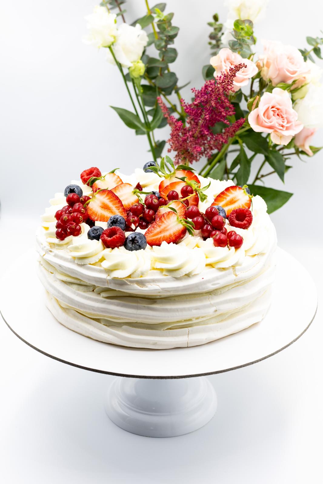 Tort Pavlova